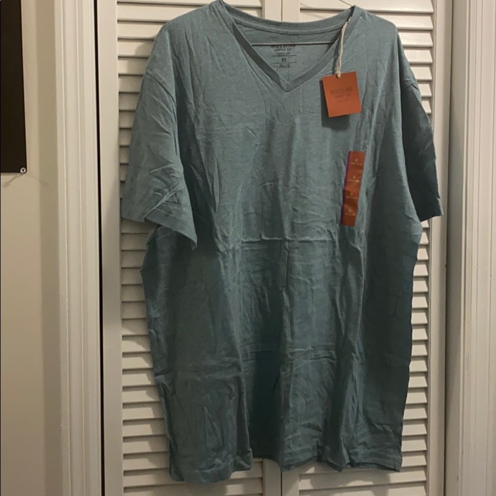 T-shirt Massimo size Xl new with tags
